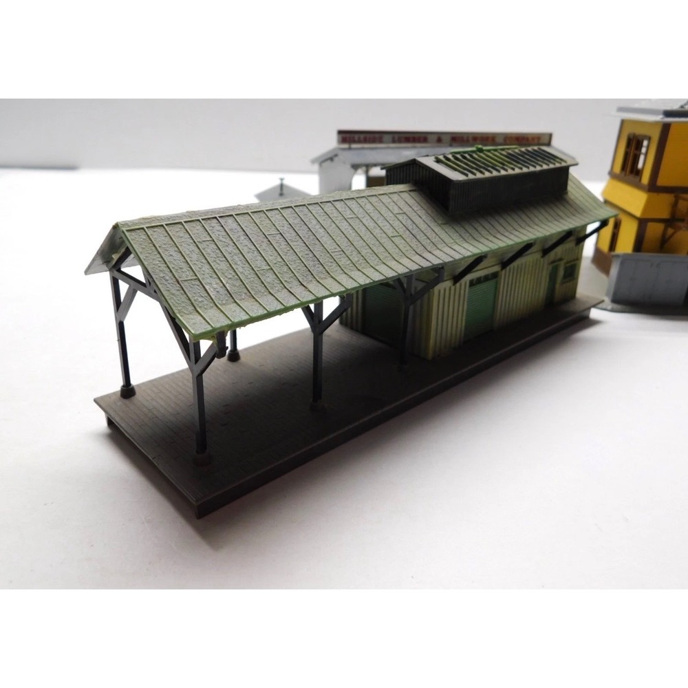 HO Scale Model Train Building Lot Hillside Lumber Water Tower Station 5pc Set - Picture 7 of 9